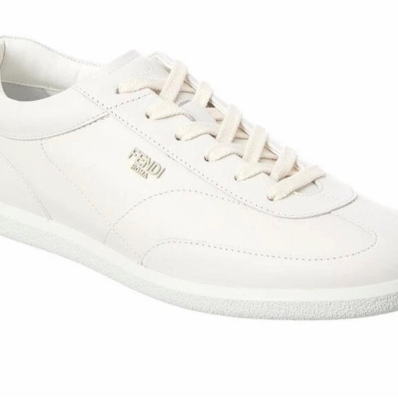 Fendi Men\'s Classic White Sneakers